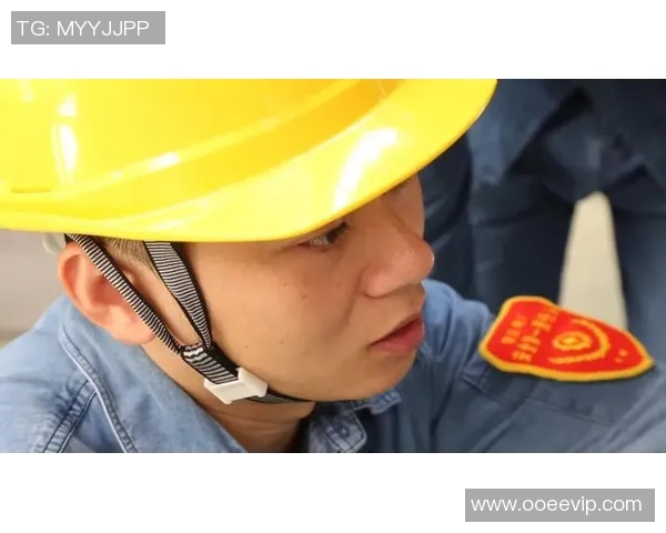 周鹏：从篮球场上的拼搏者到生活中的榜样，见证奋斗与坚持的力量